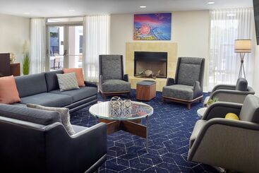 هتل Courtyard By Marriott Myrtle Beach Broadway