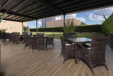 هتل Courtyard By Marriott San Luis Potosi