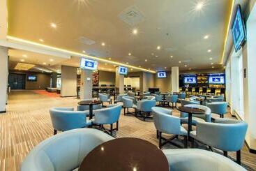 هتل Courtyard By Marriott San Luis Potosi