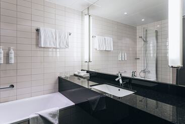 هتل Courtyard By Marriott Stockholm Kungsholmen