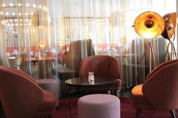 هتل Courtyard By Marriott Stockholm Kungsholmen