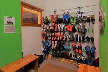 هتل Crampon