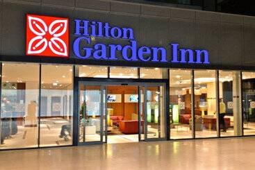 هتل Hilton Garden Inn Frankfurt Airport