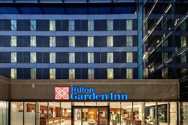 هتل Hilton Garden Inn Frankfurt Airport