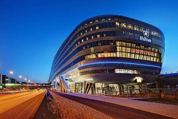 هتل Hilton Garden Inn Frankfurt Airport