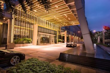 هتل Hilton Shenzhen Futian