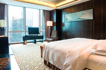 هتل Hilton Shenzhen Futian