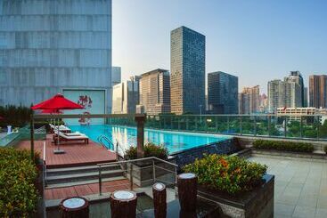 هتل Hilton Shenzhen Futian