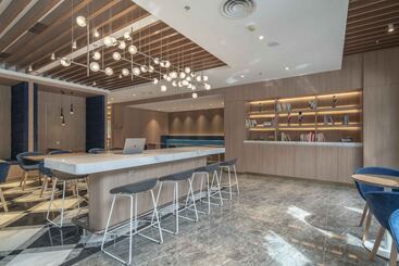 هتل Holiday Inn Express Shanghai Jinqiao Central, An Ihg