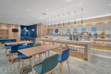 هتل Holiday Inn Express Shanghai Jinqiao Central, An Ihg