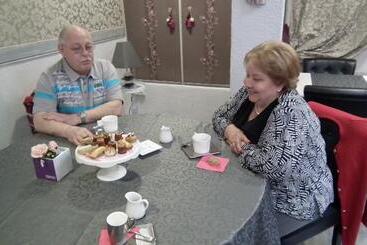 Отель Hôtel Des Pays Bas