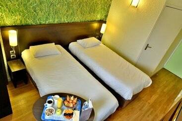 هتل Inn Chambery