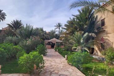 هتل Jnane La Kasbah