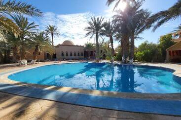 هتل Jnane La Kasbah