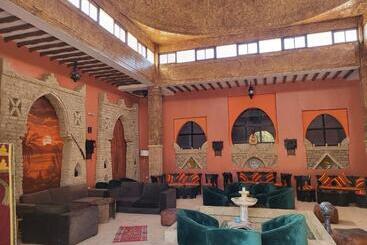 هتل Jnane La Kasbah