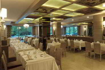 هتل Kaya Izmir Thermal & Convention
