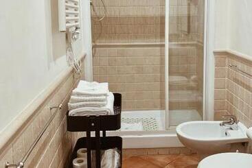 هتل Residenza Sciarra B&B