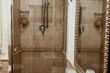 هتل Residenza Sciarra B&B
