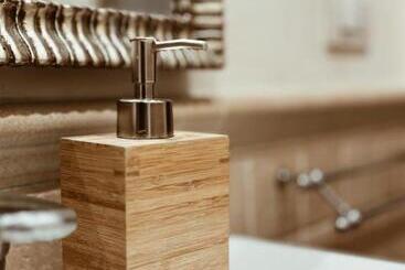 هتل Residenza Sciarra B&B