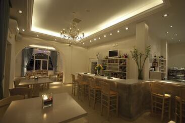 هتل Maki S Place