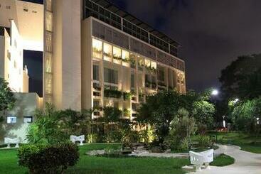 Mesón De La Luna Hotel & Spa