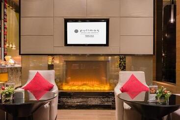 هتل Pullman Shanghai Jing An