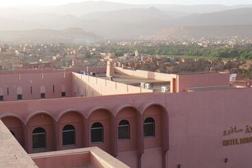 هتل Saghro