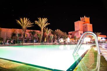 هتل Saghro