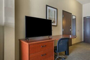 هتل Sleep Inn & Suites
