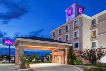 هتل Sleep Inn & Suites