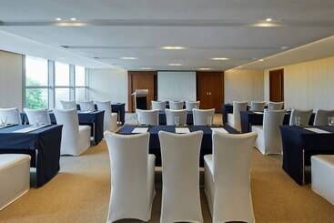 هتل The Westin Shenzhen Nanshan