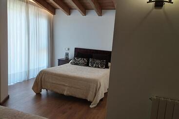 هتل Torre De Quintana
