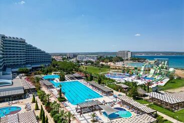 هتل Venosa Beach Resort & Spa  All Inclusive