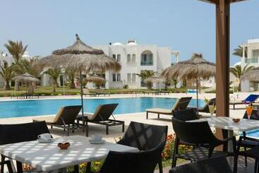酒店 Vincci Helios Beach