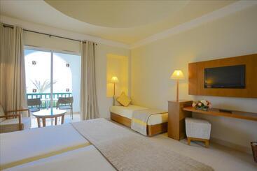 酒店 Vincci Helios Beach