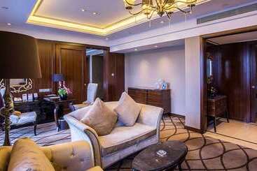 هتل Wyndham Grand Plaza Royale Furongguo Changsha