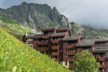 Residence Les Chalets Des Arolles Maeva Home