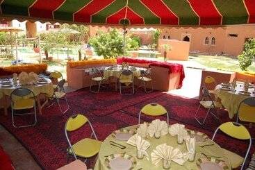 Well Center Riad Auberge Assounfou