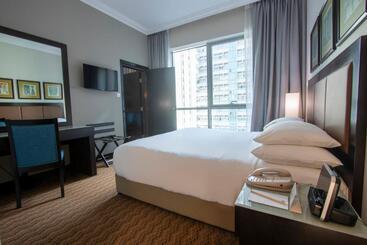 Al Manzel Hotel Apartments