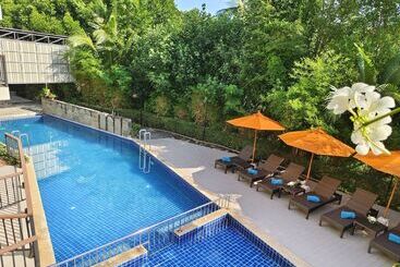 Aonang All Seasons Beach Resort