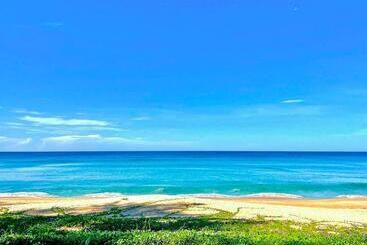 D Varee Mai Khao Beach Resort, Thailand
