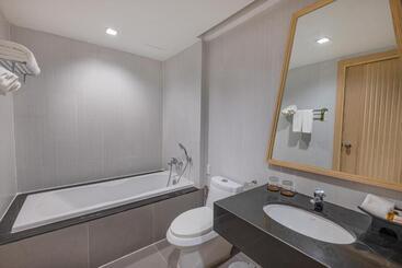 D Varee Mai Khao Beach Resort, Thailand