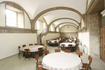 مسافرخانه Hospederia San Martin Pinario