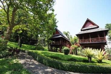 هتل Baanklangdoi Resort