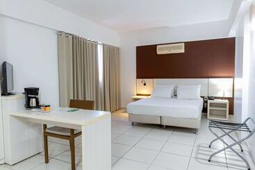 هتل Best Western Suites Le Jardin Caldas Novas