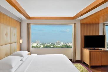 酒店 Courtyard By Marriott Chennai