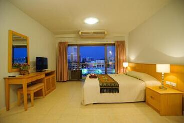 هتل Diamond City Place