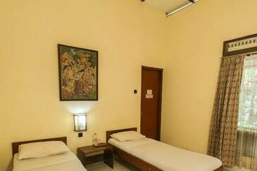 בית מלון כפרי Duta Guest House