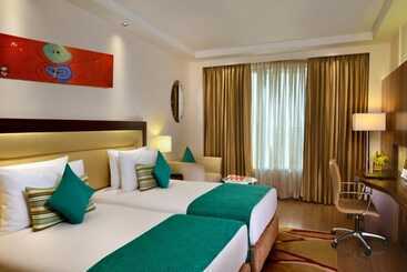 هتل Golden Tulip Lucknow