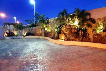 هتل Hampton Inn By Hilton Tampico Aeropuerto